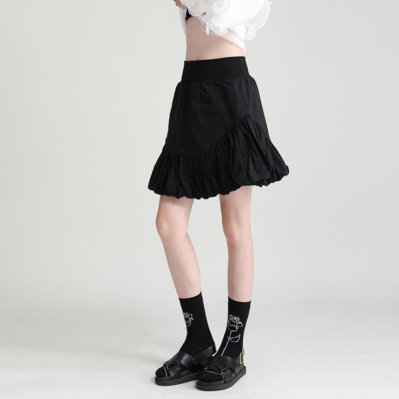 スカート 女性用 半身スカート 花苞スカート 短スカート Aライン 高腰 伸縮性 泡泡袖 花柄 雲模様 黒 夏用 切り替えデザイン ポリエステル スパンデックス 軽量 通勤 普段使い 街頭スタイル 欧米風 スリム効果 個性派 シルエット 吸湿速乾