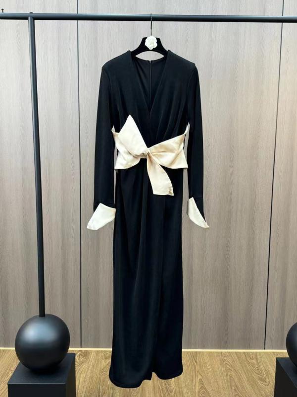ワンピース ロング丈 Vネック 翻辺袖 長袖 切り替え ビッグリボン 装飾 フレンチスタイル 気品 コットン ブラック 街頭ファッション 秋冬 女性用 伸縮性 軽量 普段使い 通勤対応