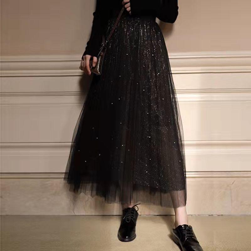 スカート 女性用 春夏 黒 ミディ チュール レース フレア 半身 切り替え プリーツ 軽量 通勤 普段使い 都市 かわいい 仙女 人気 トレンド ガーリー フェミニン ロマンティック レイヤード アクセサリー コーディネート ファッション スタイル