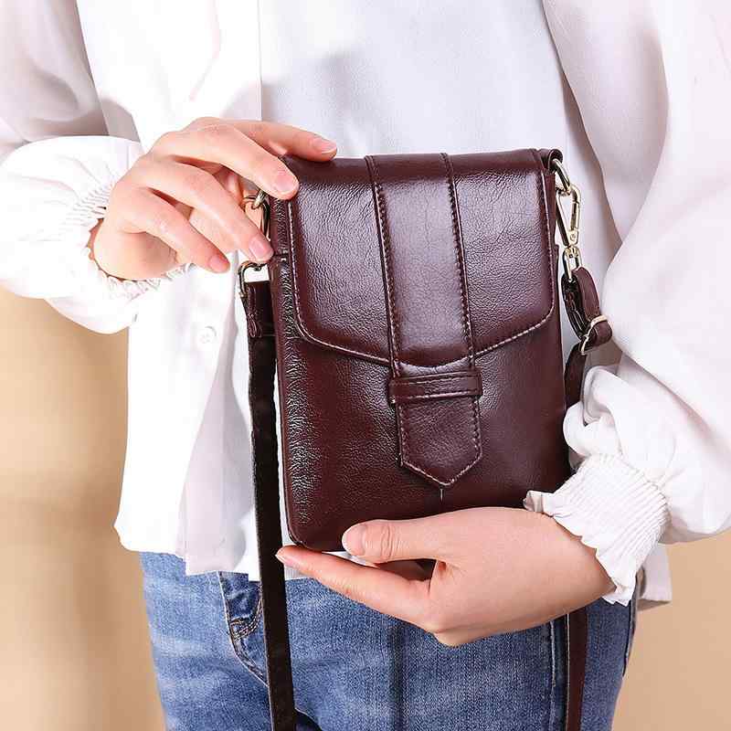 ミニバッグ レディース 牛革 ミニ 斜めがけ ショルダーバッグ 縦型 方形 真皮 頭層牛皮 酒赤 ブラック ブラウン 都市シンプル 日常使い ソフト ステッチ ミニサイズ 携帯収納 カードポケット ファッション 百搭