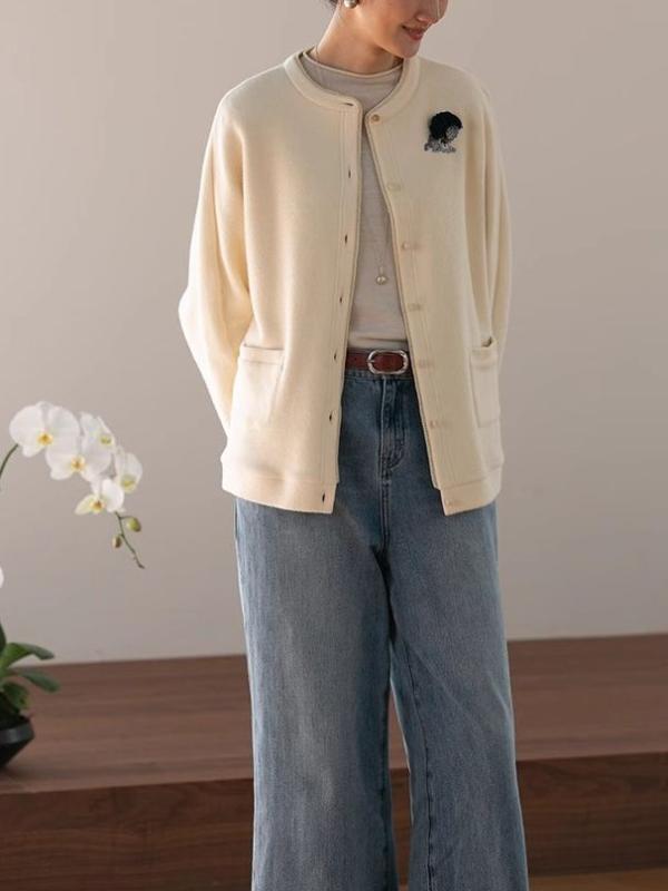 レディース 開衫 カーディガン 短め アウター 純綿 素材 快適 耐久性 百搭 コーディネート 刺繍 デザイン 小魚 モチーフ ゆったり シルエット 長袖 丸首 シングル ボタン ミッドウェイト 普通 丈 杏色 気質 通勤 スタイル 快適 休? 秋冬 シ