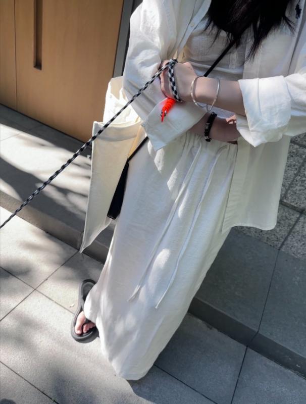 夏 半身スコート お上さん用 ?麻 風呂敷き包みスコート 中丈 ドローストリング 開き うつり変わり 青写真 日韓風 休? 表現スタイル 通い 普段使い走り 吸湿速乾 軽さ 無反発力 生まれ変わり衣料繊維 入り合わせる ピクチャーカラー