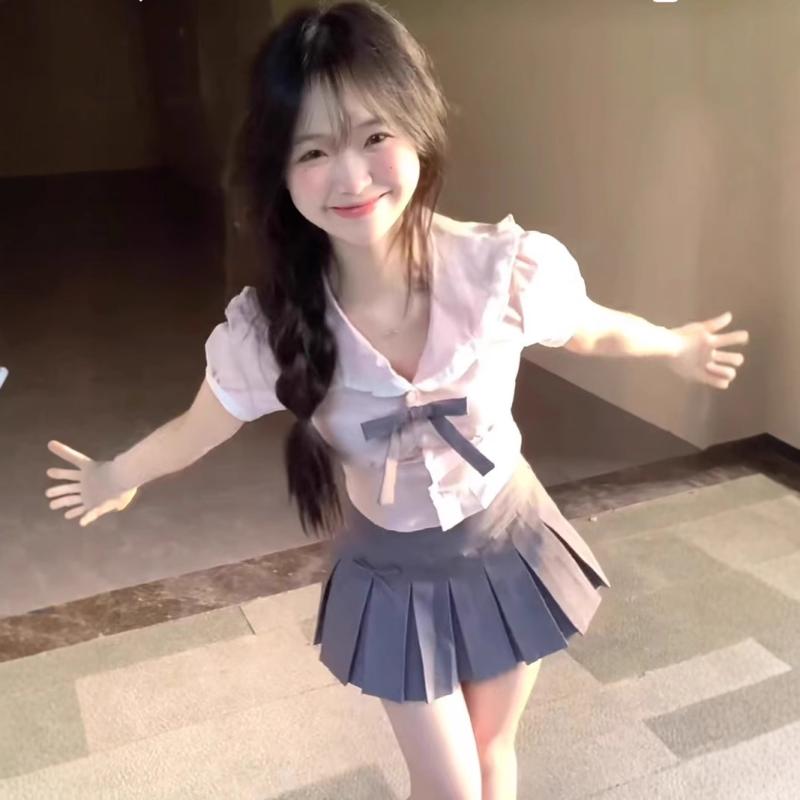 レディース 春夏 JK 制服 セット かわいい 学院風 ピンク シャツ グレー プリーツスカート 雪ニール 混 伸縮性 軽量 私服 普段使い 三分袖 切り替え デザイン ヒップカバー付き