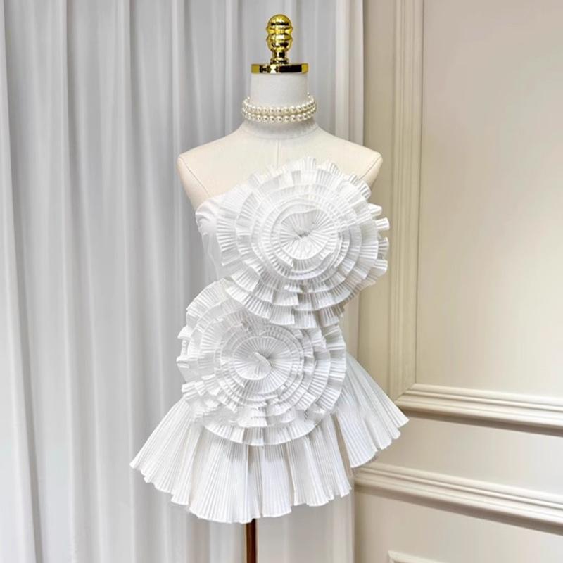 トップス 女性用 ワンピース 肩出し デザイン かわいい 立体 花柄 装飾 一本肩 ストラップレス ブラウス 気質 優雅 スタイル 通勤用 普段使い 夏 春夏 シーズン 軽量 伸縮性 吸湿速乾 綿混 素材 ハイネック ラウンドネック ビッグシルエット ホ