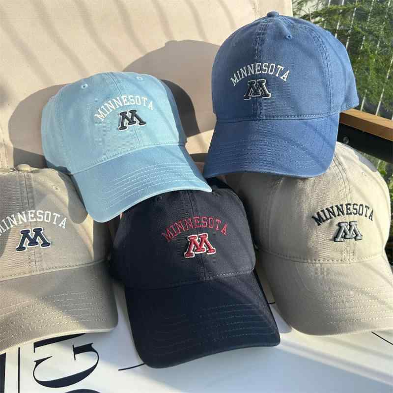 レディース 帽子 棒球帽 鴨嘴帽 立体 アルファベット刺繍 ソフトトップ 顔小 調整可能 大頭圍 綿素材 透気 防晒 遮陽 春夏 秋冬 通年 ブラック ワインレッド ネイビー ダークブルー アイボリー ベージュ ピンク ライトブルー 百搭 シンプル 休?