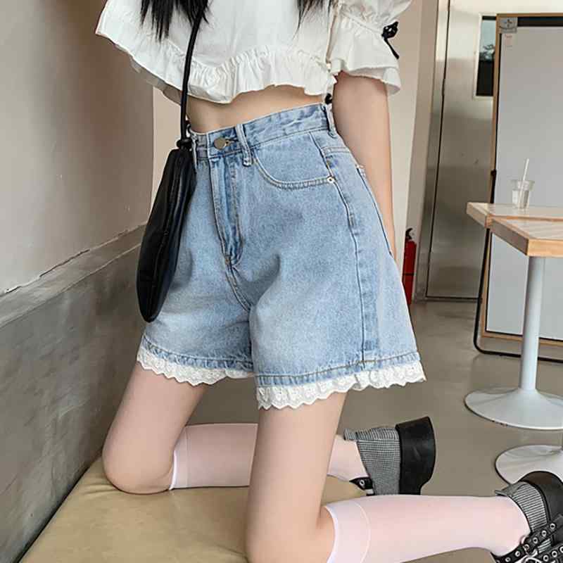 デニム ショートパンツ 女性用 ビッグサイズ 高腰 ワイドレッグ 熱パンツ ブルー 薄手 無弾性 水洗加工 原宿風 日韓カジュアル 夏 デニム生地 軽量 普段使い ストリートスタイル 膝上丈 涼しい ゆったりシルエット