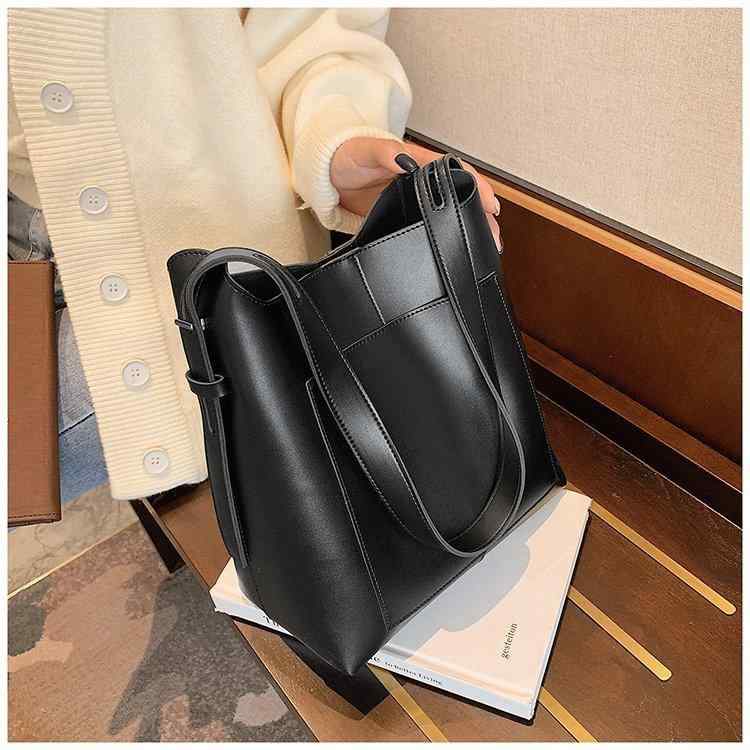 トートバッグ 女性用 秋冬 かき色 ブラック ブラウン 合成皮革 縦型方形 磁扣 単肩 斜めがけ 中型 街頭潮流 車縫線 中偏軟 内ポケット 日常使い ラージキャパシティ 復古デザイン 百搭コーデ