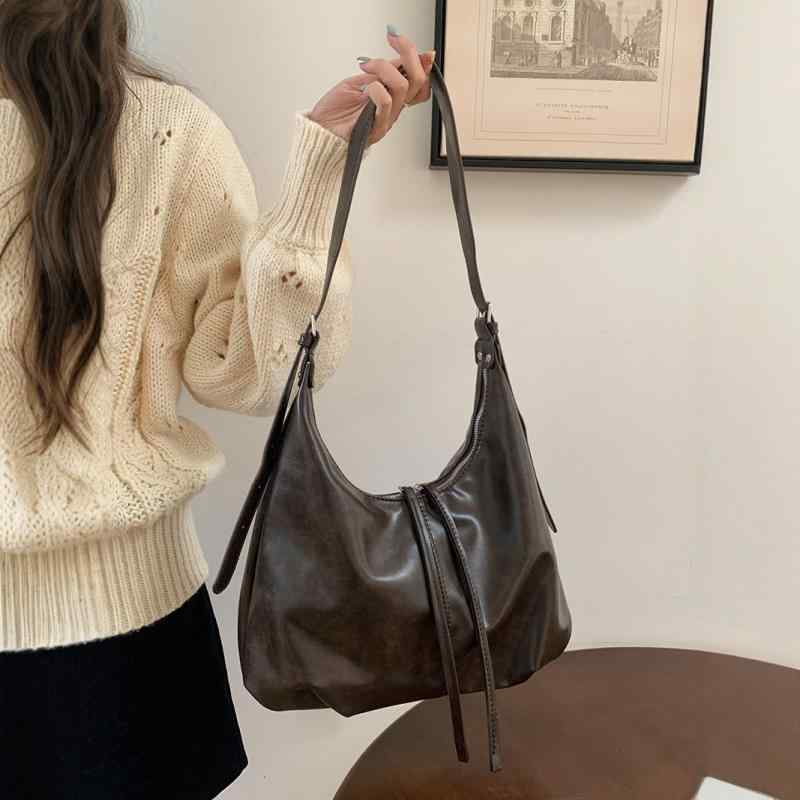 レディース トートバッグ 秋冬 廃土風 復古 腋下バッグ ショルダーバッグ 大容量 斜めがけ ・稀色 ブラック PU素材 車縫線 ステッチ ダンプリング型 ジッパー開閉 ジッパー内ポケット 中軟 単肩ストラップ 日常使い ファッション 韓国風 慵?スタイル
