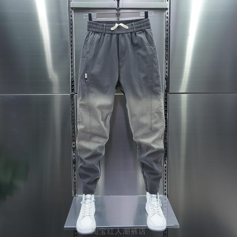 メンズ デニムパンツ 秋春用 直筒型 九分丈 低腰 ジッパー開き 薄手 高弾力 修身シルエット スリムフィット 切り替えデザイン グラデーションカラー 手描き加工 モダール混 ウサギ毛 ブラック グレー テーパードレッグ 束脚 ストレッチ 軽量 吸湿速乾
