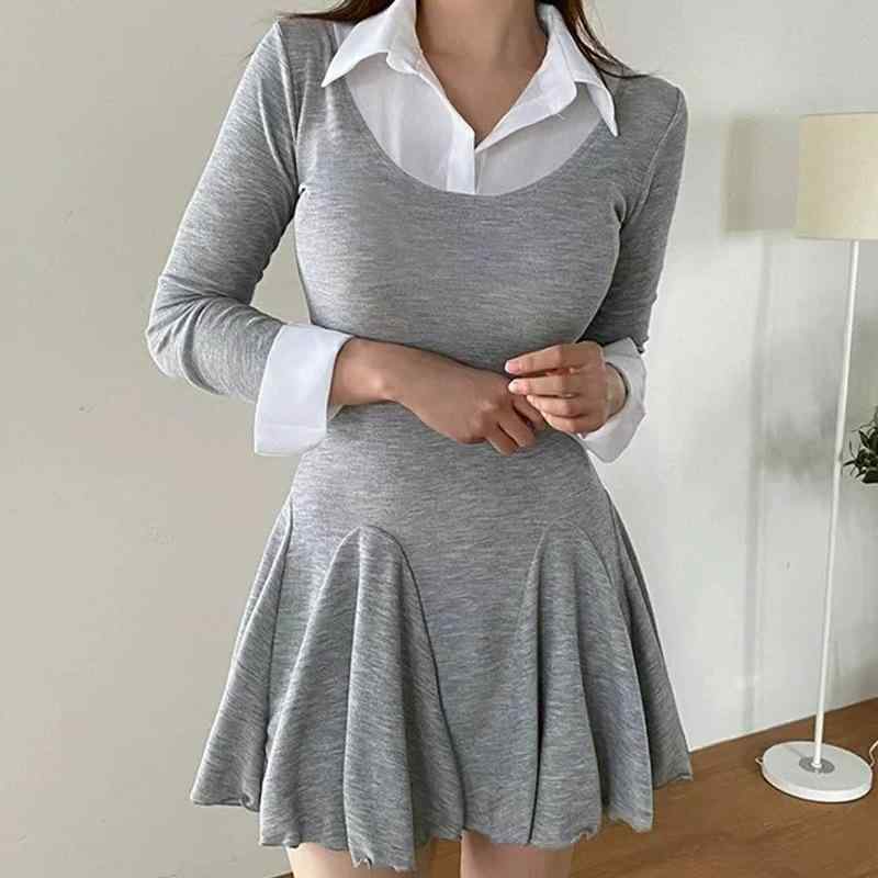 ワンピース 女性用 秋冬 学院風 ポロカラー 切り替え ニット プリーツ フレア 修身 ハイウエスト ラッパースリーブ ロングスリーブ 短丈 スリット 粘着繊維 グレー ブラック 日韓カジュアル