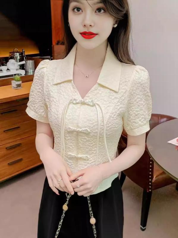 シャツ 女性用 白色 短袖 泡泡袖 デザイン 復古 盤ボタン フレンチスタイル 通勤用 気質 修身 短丈 POLO領 単排扣 純色 ポリエステル 涼しい 夏