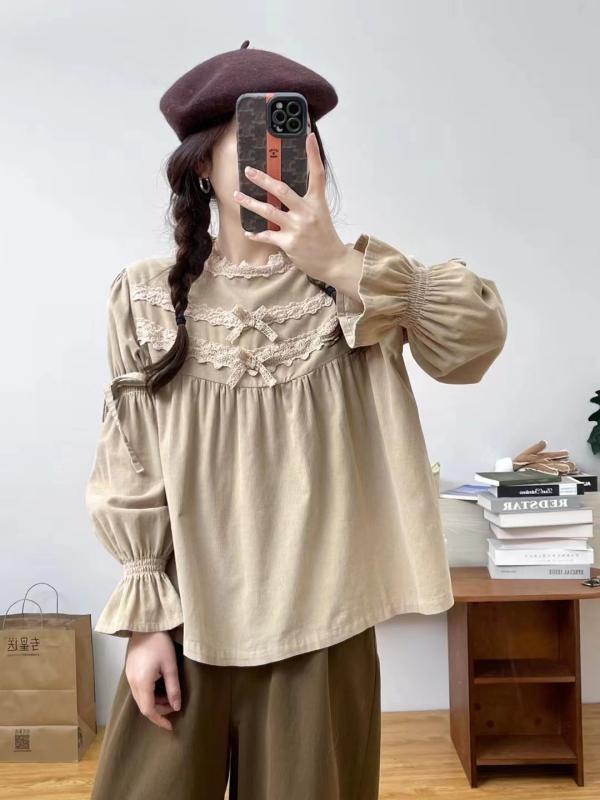 シャツ 女性用 秋冬 森系 ワイドシルエット ラウンドネック 長袖 荷葉袖 レース 切り替え 立体リボン コットン 灯芯? ライトブラウン ブラウン ゆったり かわいい 甘め カジュアル 普段使い 軽量 柔らかい トップス ブラウス ルームウェア インド