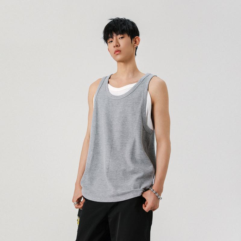 メンズ タンクトップ ワッフル柄 偽ツーピース 夏用 デザイン性 運動 フィットネス ノースリーブ 肩落とし Tシャツ トップス ルーズフィット ポリエステル 100パーセント 薄手 日常使い 黒 グレー 直裾 ステッチ 詳細 日系 レトロ スタイル 吸