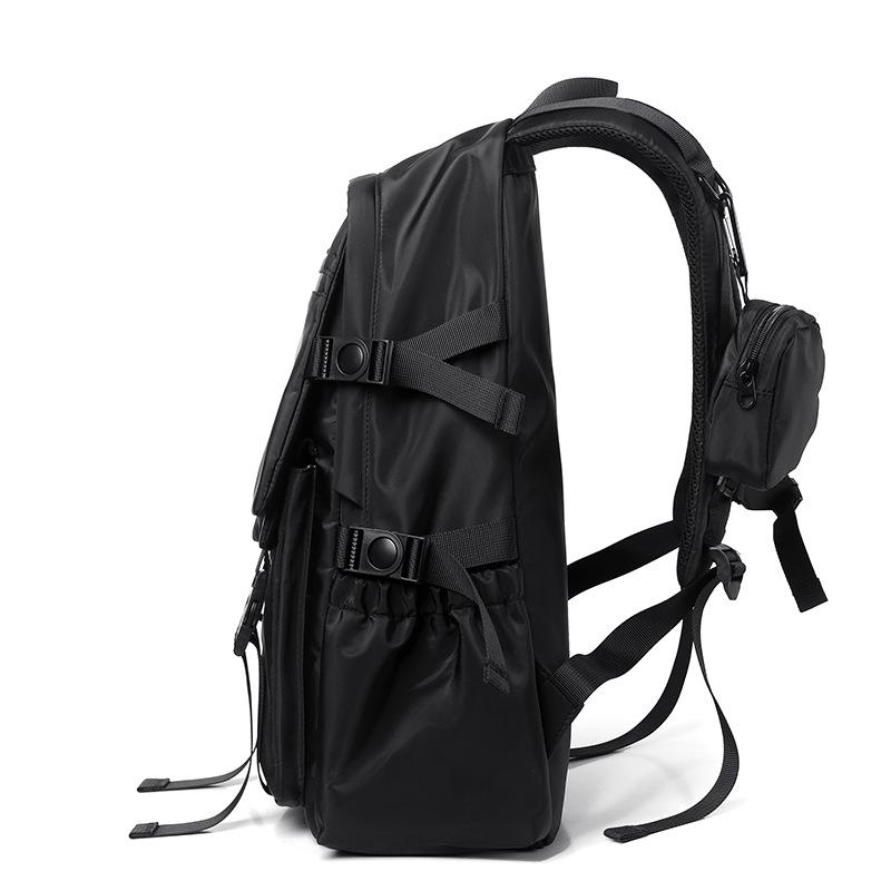 バックパック 男女兼用 ナイロン 20-35L 16インチノートPC収納 軽量 気圧背負い 肩当て 通勤 旅行 街頭スタイル 秋季 黒 グレー ブルー 純色 車縫線 ポリエステル内張り 日常 外出 機能的 耐久性 収納充実 肩掛け可能 カジュアル 秋冬