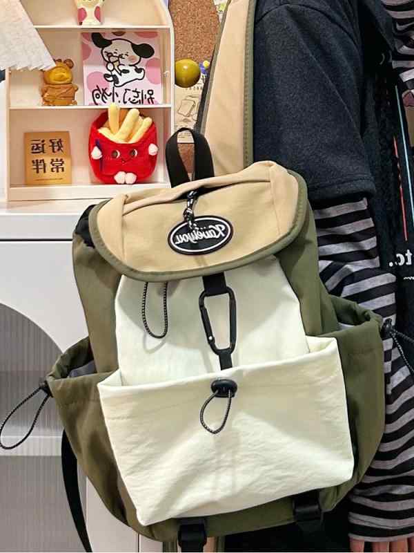リュックサック 男女兼用 大学生 高生 日常 旅行 軽量 ナイロン 耐磨 20L以下 10インチPC収納 純色 車縫線 弧形肩帯 軍緑 ブルー 2025夏
