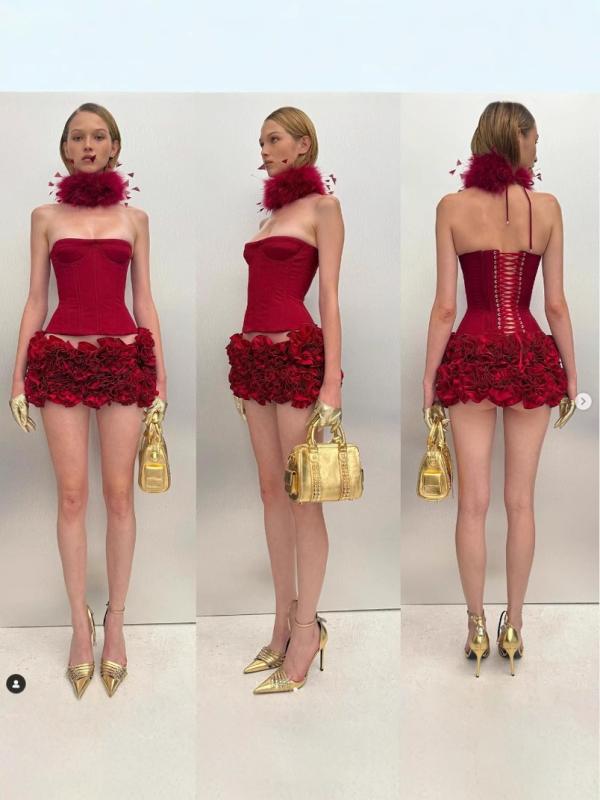 レディース セクシー バンドゥ トップス ミニ スカート セット 赤 ニット ポリエステル ストレッチ 無袖 短丈 切り替え デザイン 花柄 プリント 街頭 カジュアル スタイル 夏 シーズン アイテム 軽量 吸湿 速乾 素材 ハイ ウェスト フィット