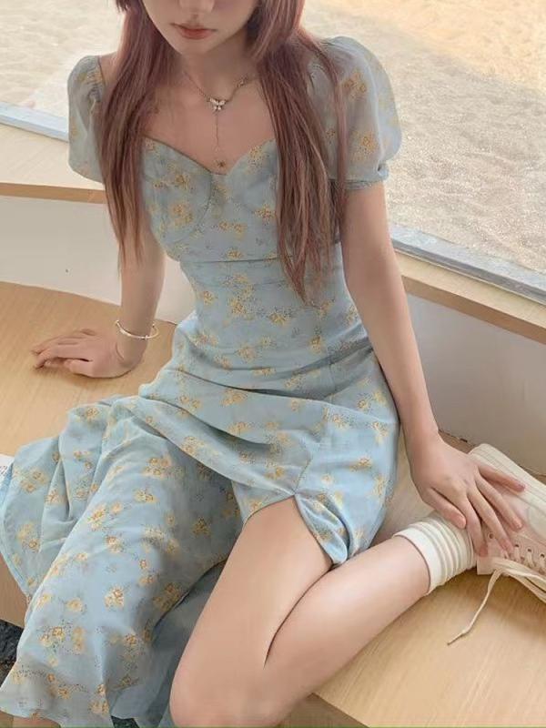 ワンピース レディース 泡泡袖 フレンチスタイル 花柄 Aライン 中長丈 短袖 方領 中腰 サイドスリット ?? ポリエステル 接触冷感 吸湿速乾 軽量 伸縮性 夏 春夏 ビーチ リゾート 旅行 かわいい 甘め カジュアル トップス ドレス フレアスカー