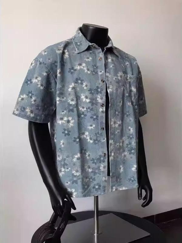 メンズ シャツ トップス 牛仔 デニム 半袖 短袖 中袖 フルプリント 花柄 印花 ブルー 夏 夏季 接触冷感 透気性 軽量 伸縮性 ポリエステル 混紡 ワイド ルーズ フィット 翻領 開襟 日式 レトロ ヴィンテージ スタイル カジュアル 普段使い ア