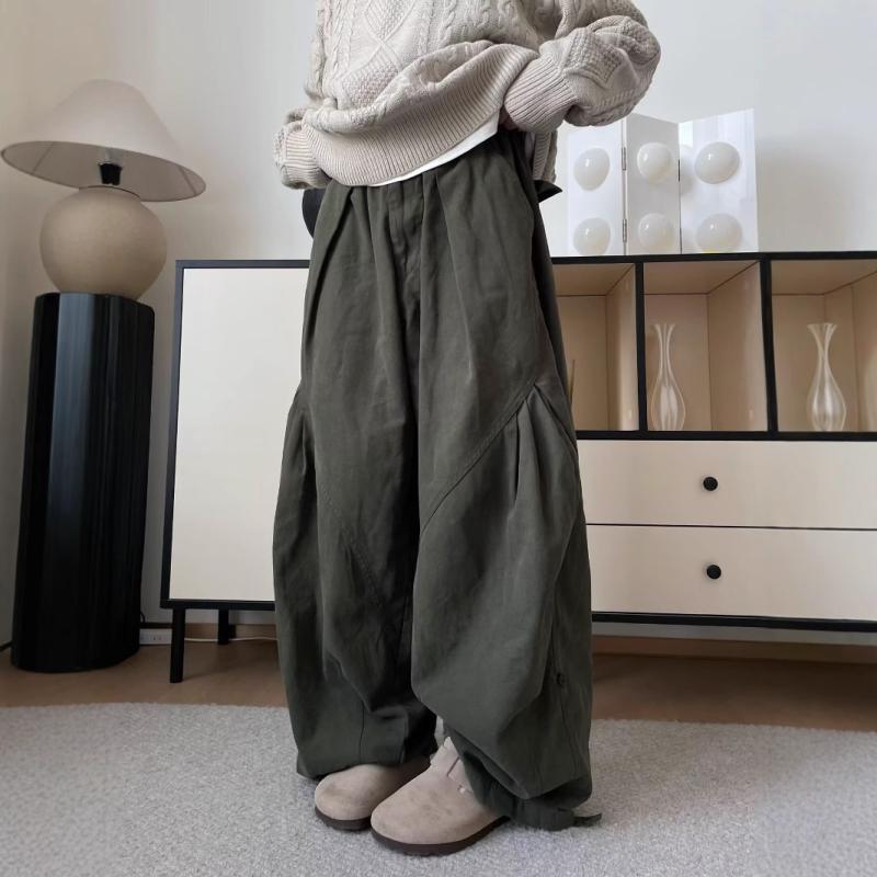 カジュアルパンツ メンズ レディース 春秋 黒 緑 ブラウン ワイドレッグ ストレート ミッドライズ コットン混紡 ポリエステル ゆったりシルエット 軽量 通勤 普段使い アウトドア ユニセックス ロングパンツ ノンアイロン 加工 無弾性 純色 ティーン