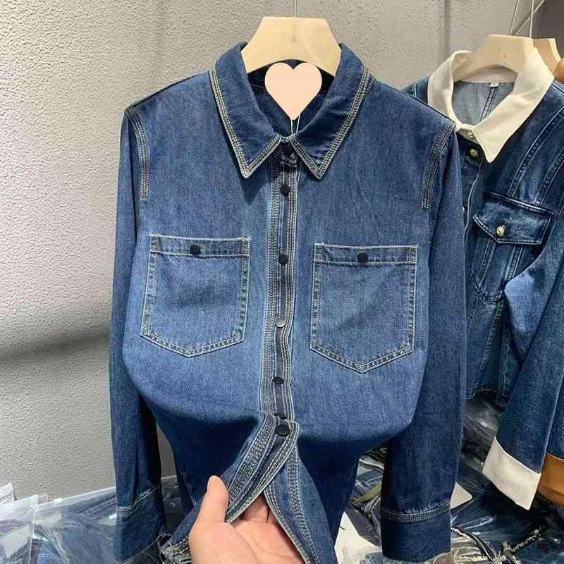 シャツ 女性用 長袖 牛仔 コットン トップス 修身 ポロカラー 都市 通勤 気質 単排多扣 深ブルー 復古 レイヤード 春季 軽量 伸縮性 吸湿速乾 デイリー ファッション インナー レイヤリング