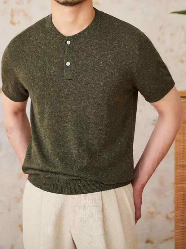 メンズ ヘンリーネック ニット 短袖 Tシャツ ビジネス カジュアル レイヤード トップス 天竺 レーヨン リネン 混紡 上着 修身 フィット 感 透気性 防シワ 吸湿速乾 色牢度 高い ロブ 底辺 夏 シーズン 純色 ネイビー グリーン ブラウン グレ