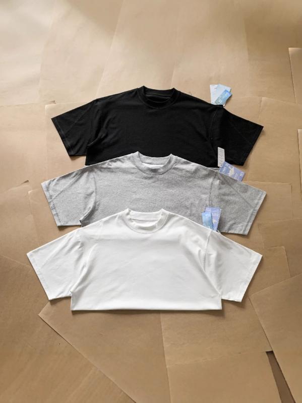 Tシャツ メンズ 春夏 接触冷感 日常 短袖 トップス 男性用 紫外線カット 快適 ゆったり 半袖 綿素材 無地 ルーズフィット 丸首 吸湿速乾 黒 白 グレー カジュアル 普段使い ファッション 都市スタイル 青年向け 軽量 ソフト 伸縮性 通勤 アウ