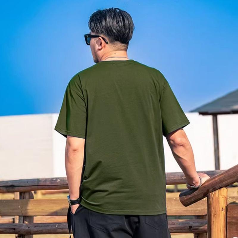 メンズ プルオーバー ビッグ大きさ 半袖 トップス 肉付きのよい 丸首 ゆったり 影ぼうし 綿 混 ライクラ 原料品 当たること冷感 吸湿速乾 通気性 薄っぺら 刷り上げる 柄 ポンチ絵 アニメ 青写真 黒いこと 軍緑 日常 着付ける 春夏 秋 時節
