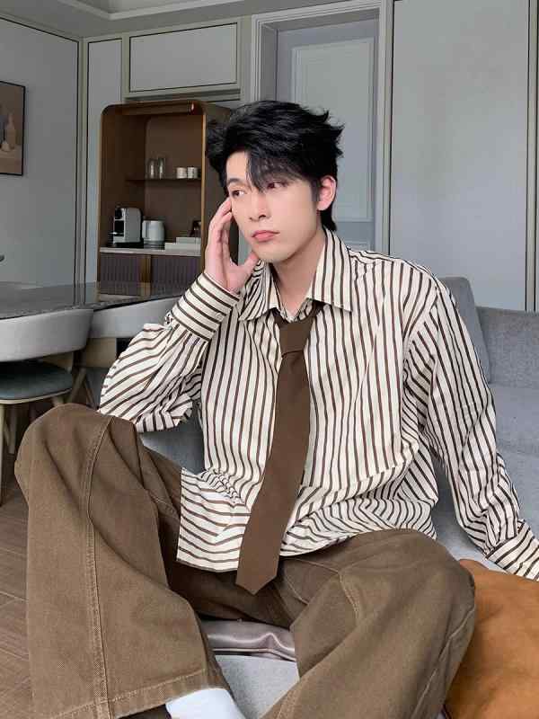 メンズ 長袖 シャツ トップス 条紋 柄 韓国風 学院風 秋季 秋冬 ポリエステル ポリエステル混 ?? 素材 ゆったり ルーズ フィット スタンドカラー 翻領 デザイン ポケット 装飾 口袋 デコレーション カジュアル 普段使い レジャー 休日 コーデ