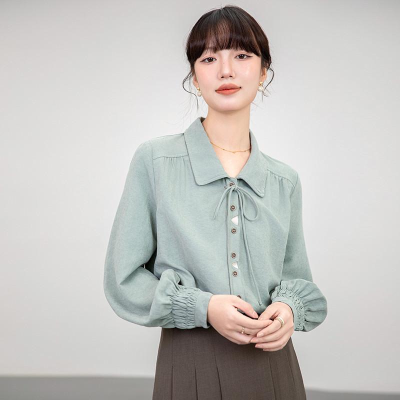 シャツ 女性用 長袖 Vネック 修身 フレンチ ビンテージ デザイン 気質 通勤 都市 緑 府? 純色 磨毛加工 単排多扣 秋冬 吸湿速乾 軽量 伸縮性 接触冷感 トップス ブラウス シャツ 普段使い カジュアル スタイル