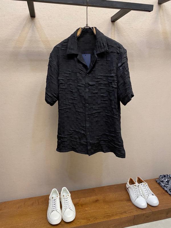 メンズ プルオーバー トップス 短袖 綿 黒いこと 透かし彫り柄 暗め紋様 日式レトロ 流行り物 ゆったり影ぼうし 翻領 うつり変わりひな型 洗い濯ぎ機洗いもの可 ノン鉄製作 春夏 夏用 若い衆 成年者成人男性 普段使い走り 軽さ 通い 心地好い 表現スタイル