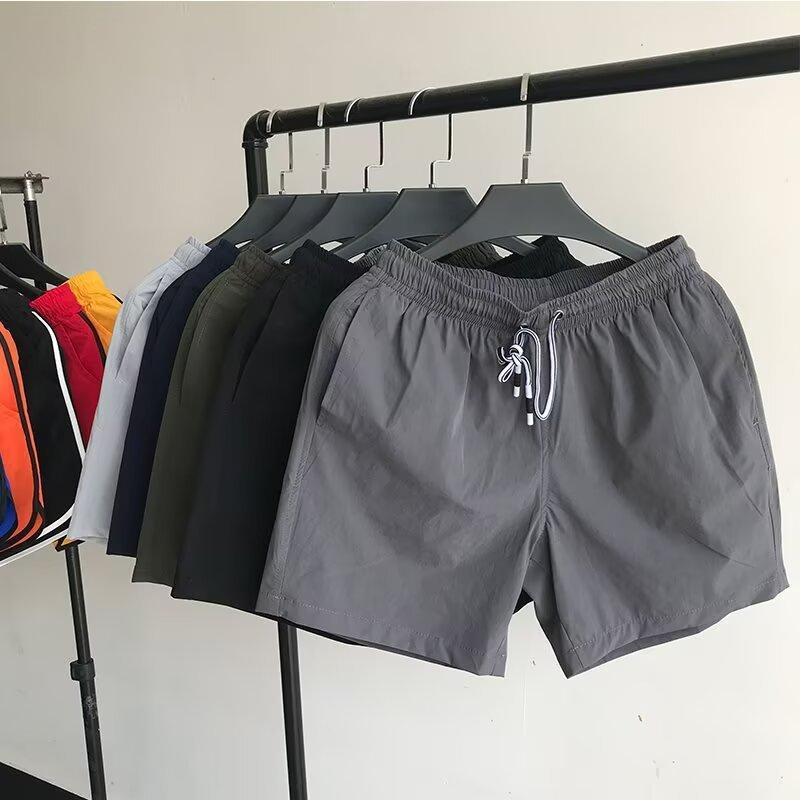 メンズ ショートパンツ 夏用 薄手 軽量 ポリエステル混紡 直筒 ミッドライズ ノータック ストレートレッグ 立体カット 無伸縮 ソリッドカラー ブラック グレー系 グリーン ネイビー 赤 日常 ランニング ジョギング スポーツ ルームウェア カジュアル