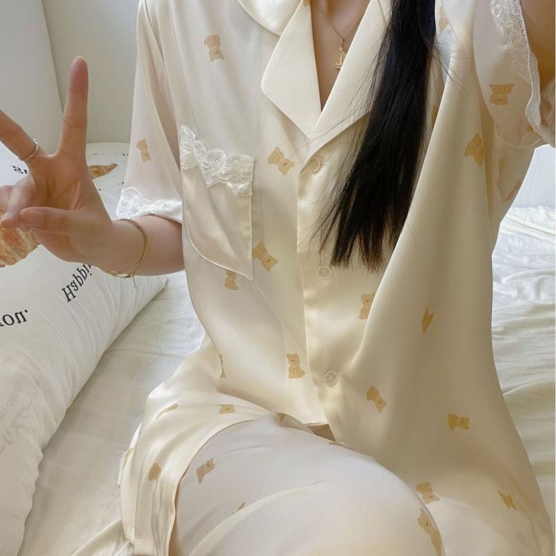 パジャマセット 女性用 法式 かわいい Vネック 短袖 長ズボン 春秋 接触冷感 ポリエステル 再生繊維 中厚手 軽量 吸湿速乾 ホームウェア ルームウェア カジュアル ビーチ ベージュ ライトブルー 少女向け 切り替え 花辺 日常使い 快適 リラックス