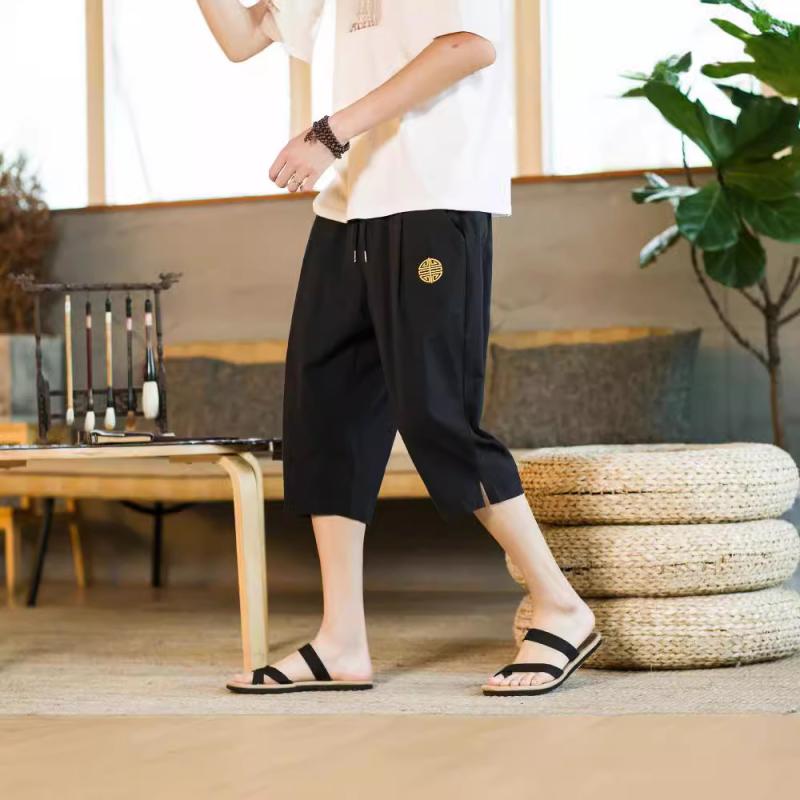 メンズ ショーツ 麻 綿 素材 直筒 七分丈 中腰 薄手 透気性 無地 黒 紺 グレー ゆったり ワイドレッグ 夏 春夏 軽熟 カジュアル 普段使い ファッション 都市スタイル 基本款 青年向け 成人用 ゆったりシルエット 快適 吸湿速乾