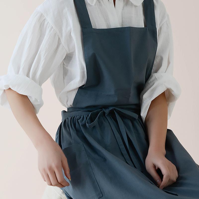 無袖エプロン 女性用 綿麻素材 防水加工 キッチン用 調理 清掃 飲食店 ベーキング 作業着 現代シンプル ピュアカラー 煙粉色 ブルー ベージュ ブラウン 柿色 ダブルポケット シングルポケット かわいい 軽量 通勤 日常使い 吸湿速乾
