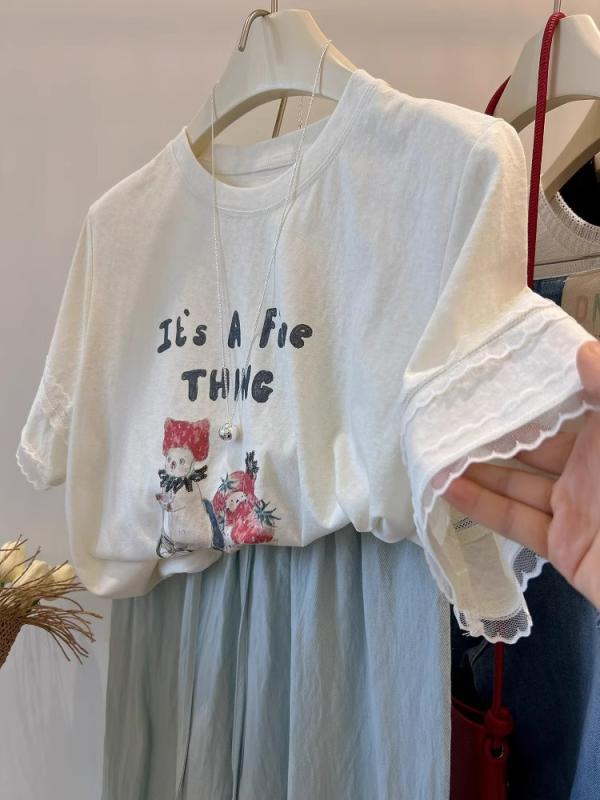 Tシャツ 女性用 短袖 レース袖 韓国風 立体ラメ ストロベリー柄 カードプリント かわいい ゆるシルエット 気質 通勤 快適 普段使い 綿 ポリエステル 接触冷感 吸湿速乾 軽量 アイボリー 春夏