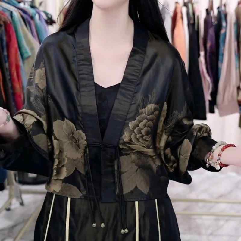カーディガン レディース 国風 花柄 シルク調 ポリエステル 黒 ダブルフェイス 両面着用 バタフライスリーブ 蝙蝠袖 ルーズ ビッグシルエット Vネック ショール 防晒 UVカット 軽量 薄手 短丈 ロングスリーブ プリント インディゴ 秋 秋冬 芸術