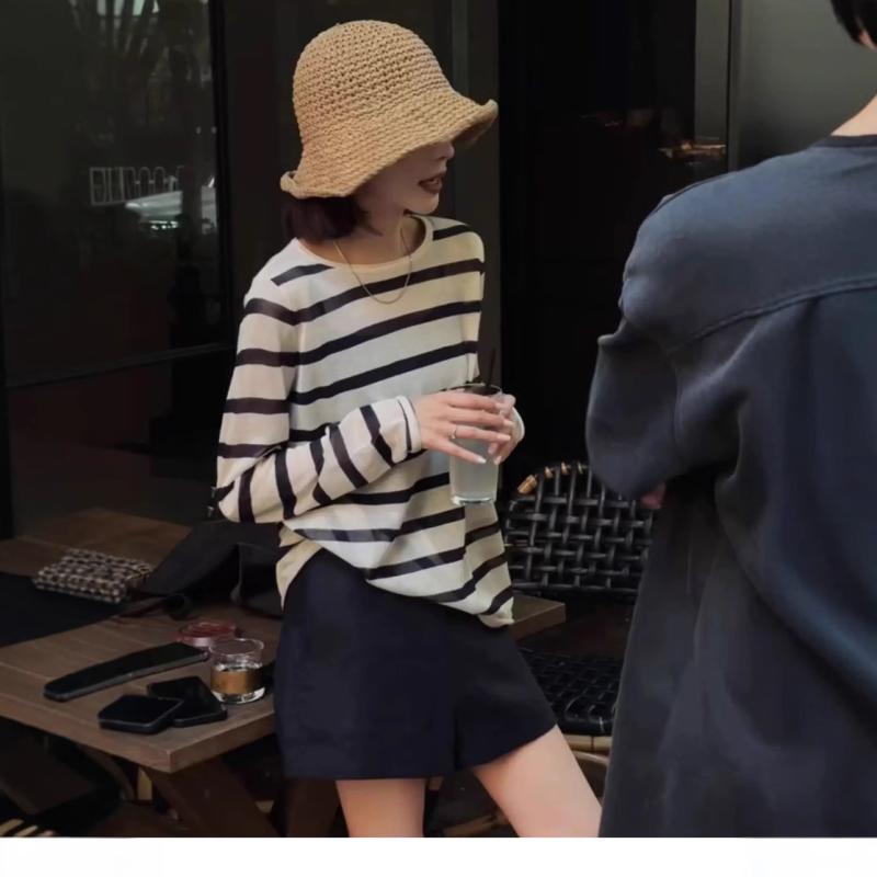 トップス 女性用 韓国風 黒白 切り替え 条紋 軽薄 透気 接触冷感 ニット 長袖 Tシャツ セーター シャツ 気質 通勤 ゆったり ルーズ セットアップ 単品 セットインスリーブ ラウンドネック 普通丈 カラーブロック 都市スタイル 快適 カジュアル