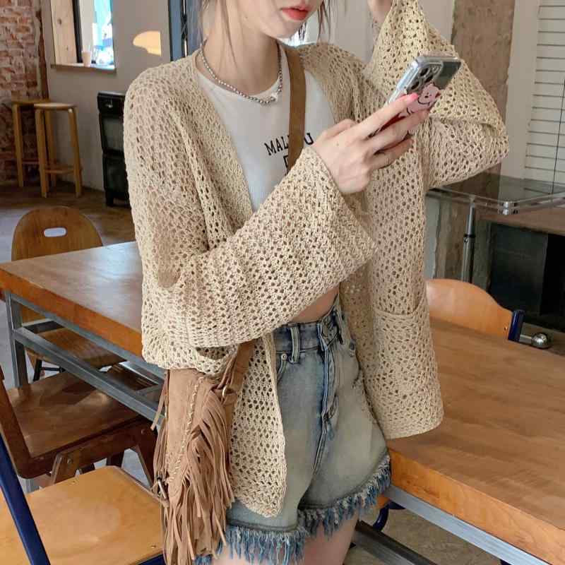 カーディガン 女性用 春夏 薄手 防晒 ニット 開襟 Vネック 長袖 ルーズフィット 切り替え ポケット 付き コットン混 ポリエステル 混紡 色糸 ユニセックス 杏色 コーヒーブラウン 中東風 快適 ゆったり スタイル 普段使い アウトドア 対応 軽量