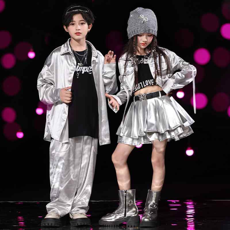 キッズ ヒップホップ ダンス 衣装 男女 冬 セット シルバー 光沢 ポリエステル ?? 伸縮性 ワイド ルーズフィット 舞台 演出 服 トップス スカート 長ズボン 無袖T シャツ ベビー 子供 3-8歳 110-140cm 安全 B級 輝き アクセサ