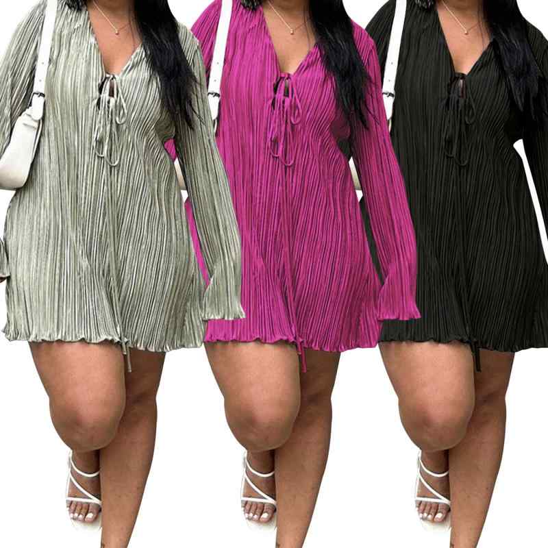 ワンピース 女性用 大きいサイズ Vネック 長袖 喇叭袖 系帯 ミドル丈 ステップスカート 純色 礼服 軽量 伸縮性 接触冷感 ポリエステル 混紡 グリーン系 ローズ系 ブラック 清新 かわいい ナチュラル 秋 秋冬 快適 普段使い 軽やか シルエット