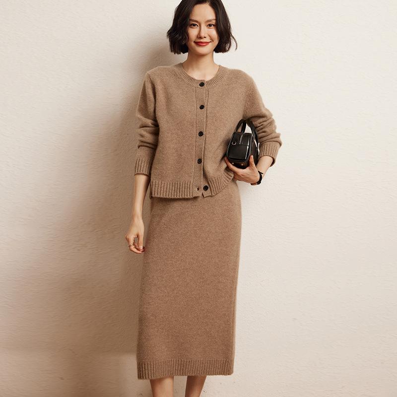 秋冬 レディース 編み物 仕かける 毛糸 カシミヤ 混 長袖 丸首 ジレー ミッドレングス スコート 通い 仕かける 精神状態 表現スタイル 純色 うつり変わり 絵図面 白 薄墨色 青味 紫 まっ黒い薄墨色 黒いこと 当たること冷感 吸湿速乾 軽さ 伸縮性 御膳上等感 ゆ