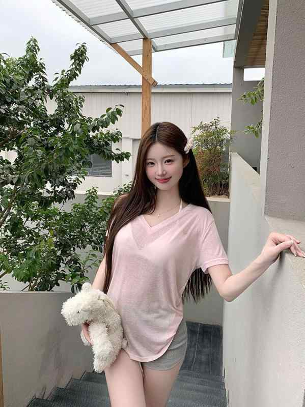 Tシャツ 女性用 夏 接触冷感 Vネック 正肩 短袖 薄手 透け感 ワイドシルエット ゆったり リラックス トップス レイヨン ストレッチ 切り替え 普通丈 純色 かわいい 爽やか ピンク系 ブラック ホワイト グレー系 吸湿速乾 軽量 通勤 普段使い