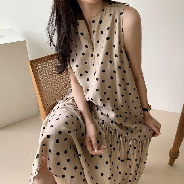 ワンピース 女性用 春夏 韓国風 チック 夏 優雅 丸首 ジップ デザイン ルーズ ゆったり ロング フレア ポリドット プリント ワンピース 直筒 ミッドレングス スカート ワイドウェスト カーキ ブラック ポリエステル ニット 加工 ファッション ア
