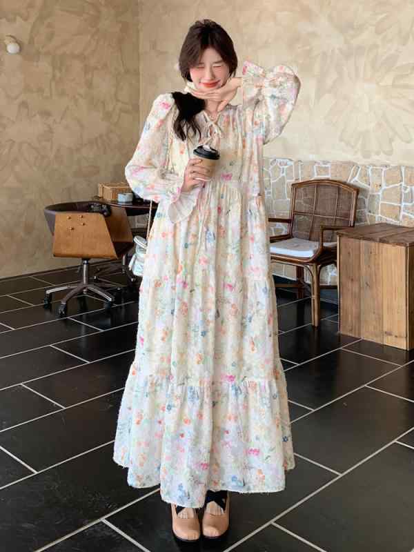 衣装 春夏 レディース 長袖 太陽フレア スコート Vのど首 花辺袖 高腰 A生産ライン ロング丈 生新しい御花柄 TR原料品 PVC混 返り咲き風 作物的 奥ゆかしい 初恋恋愛関係 日常着 通い 通学 会う約束 軽さ 伸縮性 愛くるしげ お上さん用 花柄お召しもの MIDI