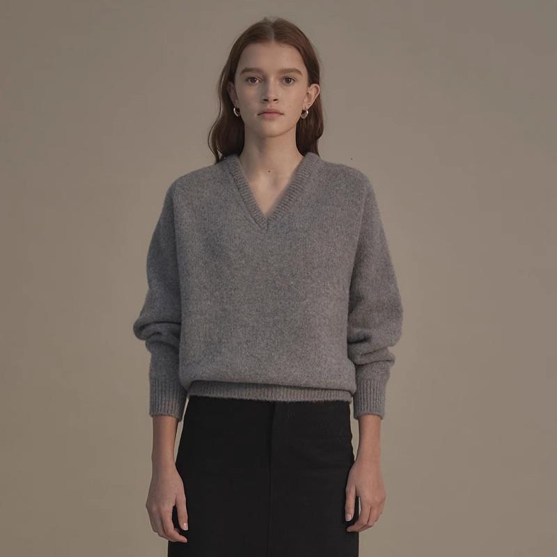 レディース 編み物 トップス Vのど頚 長袖 セットアップ 毛糸 90% 純色 灰 黒 茶 秋冬 日韓 表現スタイル 韓国風 ゆったり 影ぼうし 御膳上等感 単品 綿織物 混 情の籠もった 軽さ 通い 普段使い
