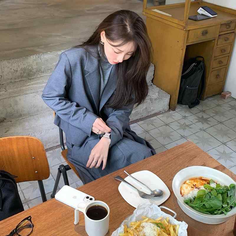 レディース セットアップ スコート 仕かける 西装風 上衣 中長スコート 通い 精神状態表現スタイル 深灰 長袖 名取り草 うつり変わり 秋場 分かりやすい 絵図面 半身スコート 御上さん用 一般受け 通い風 仕かける ニュートラルカラー 商行為 心地よい