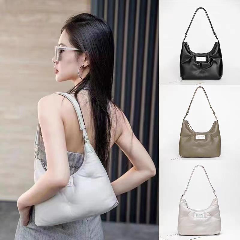 Hobo御徒面子 レディース 本革 月型御徒面子 ショルダーバッグ クロスボディバッグ クラウドバッグ