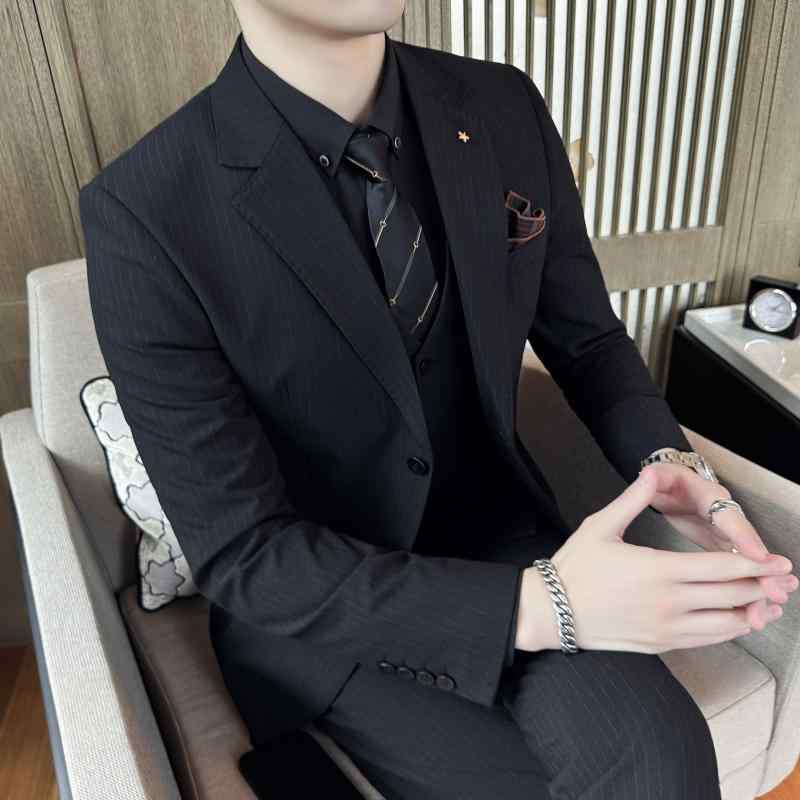 商行為背広 メンズ 歳月 修身型 シングル乳ぶさ 2つ名取り草 縞模様柄 成人男性用 成人男性服 上下セットアップ 3点書き割り 成人男性 フォーマル 心地よい 普段使い走り 通い 事務室 スタイド 今めかしい 今めかしい 好いたらしいめ 今めかしい 流行り物