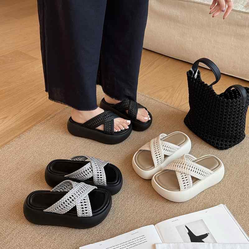 サンダル 厚底 レディース 黒 夏 軽さ PU 通気性 砂浜サンダル 25.5糎 35-39