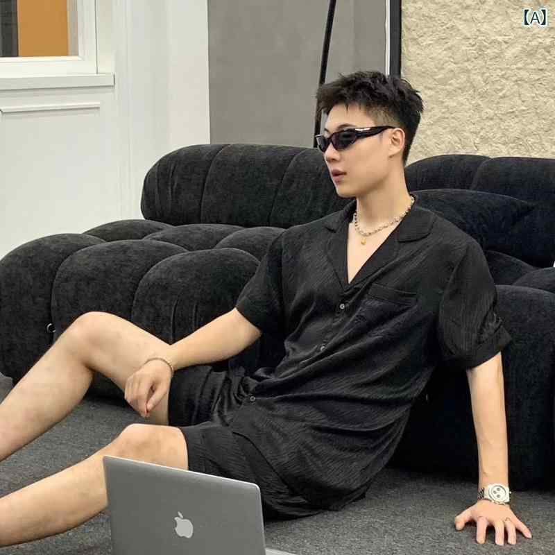 流行り物 ブランド名の 薄べったい 絹地の 身寄り 服 韓国 版 目論む 感 成人男性 半袖半 ズボン 砂浜 服 氷 糸 心地好い パジャマ